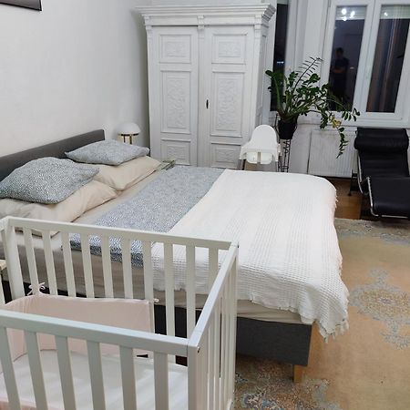 Allomas Apartman บูดาเปสต์ ภายนอก รูปภาพ